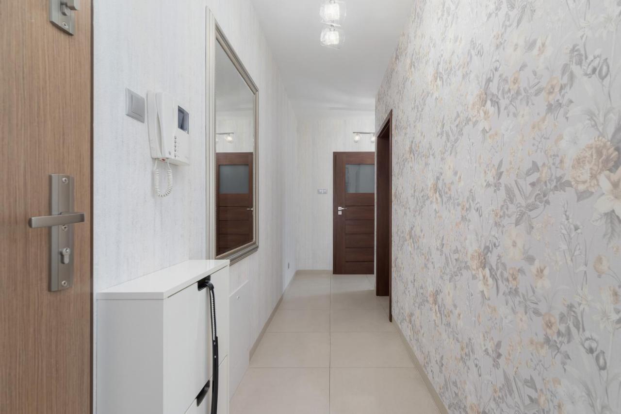 Krakow Blonia Apartment With Balcony By Noclegi Renters Exterior foto